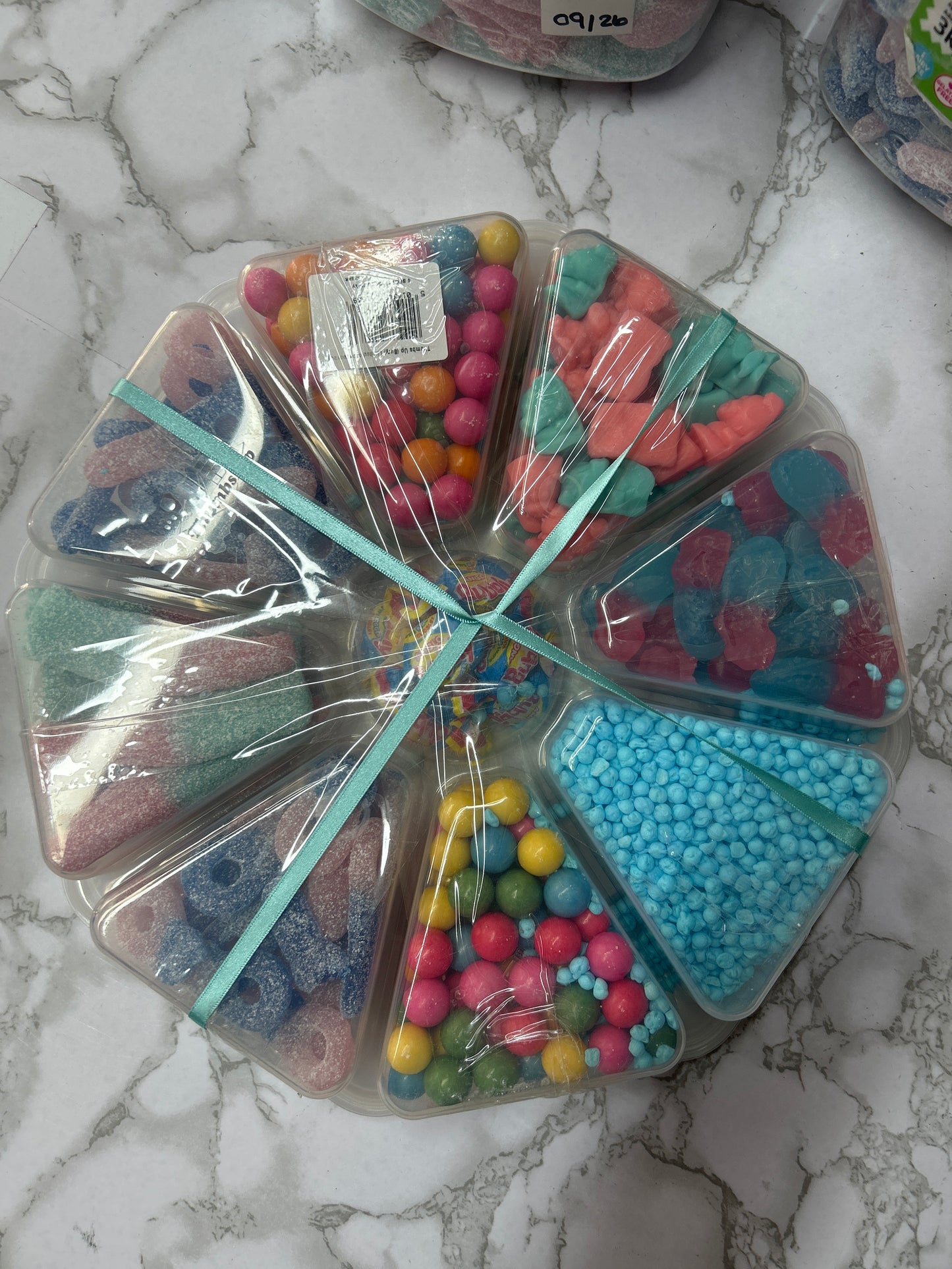 Bubble gum platter with ribbon and bow